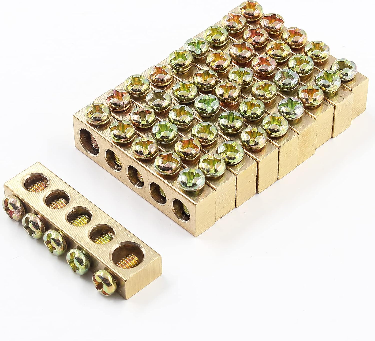 Bonsicoky brass ground bar with screw terminals in a distribution box